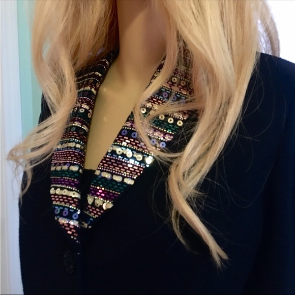 ST. JOHN PAILLETTES BLACK JACKET EXCELLENT CONDITION  MATCHING BAG PAILLETTES - Picture 8 of 13